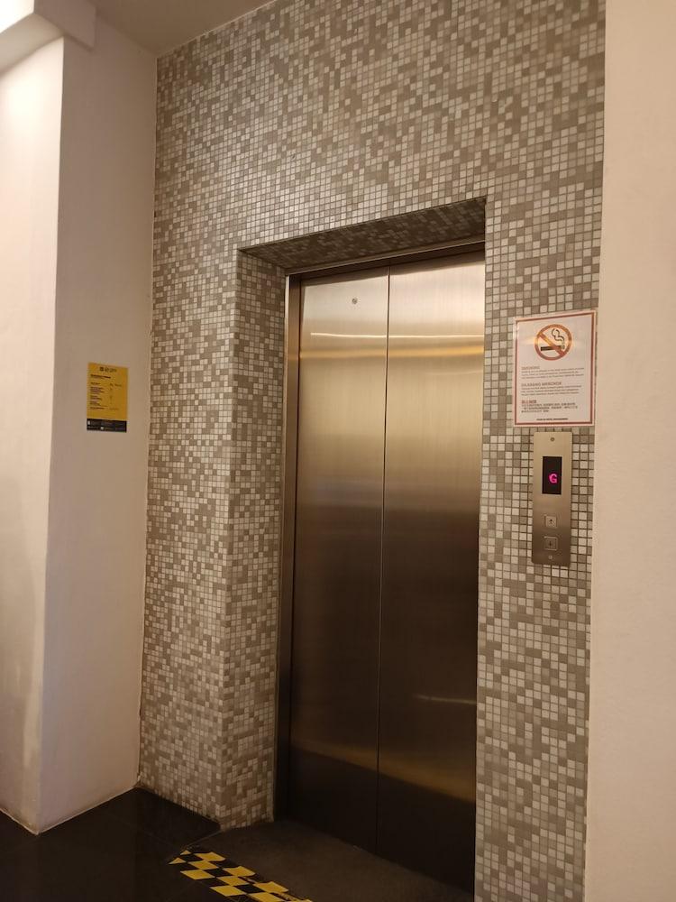 So Hotel Джордж Таун Екстериор снимка
